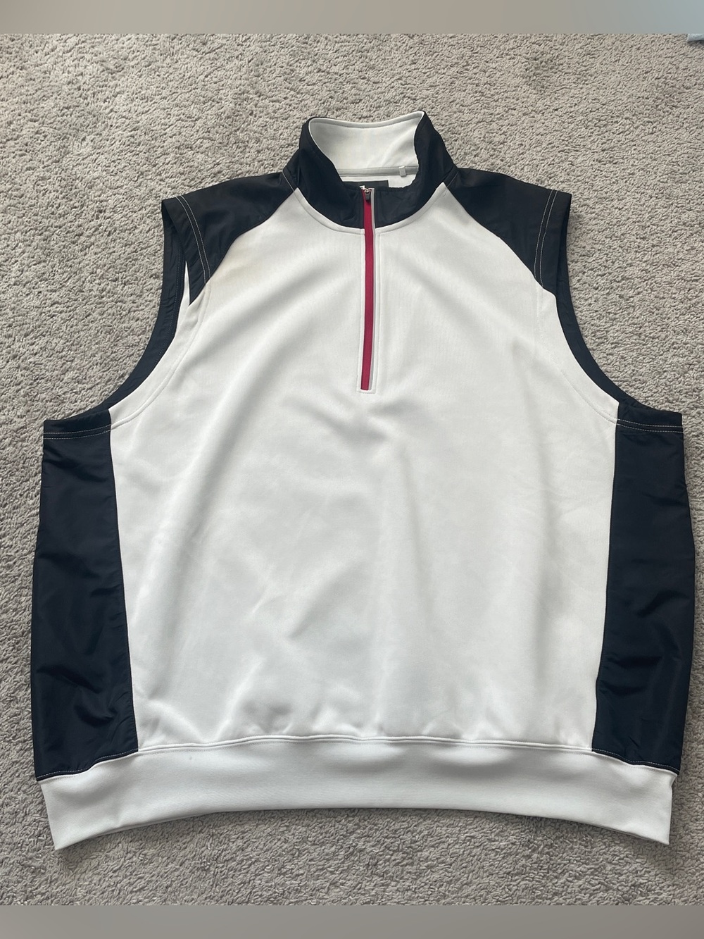 Page & Tuttle Golf Vest White and Black with Red Zipper 2XL